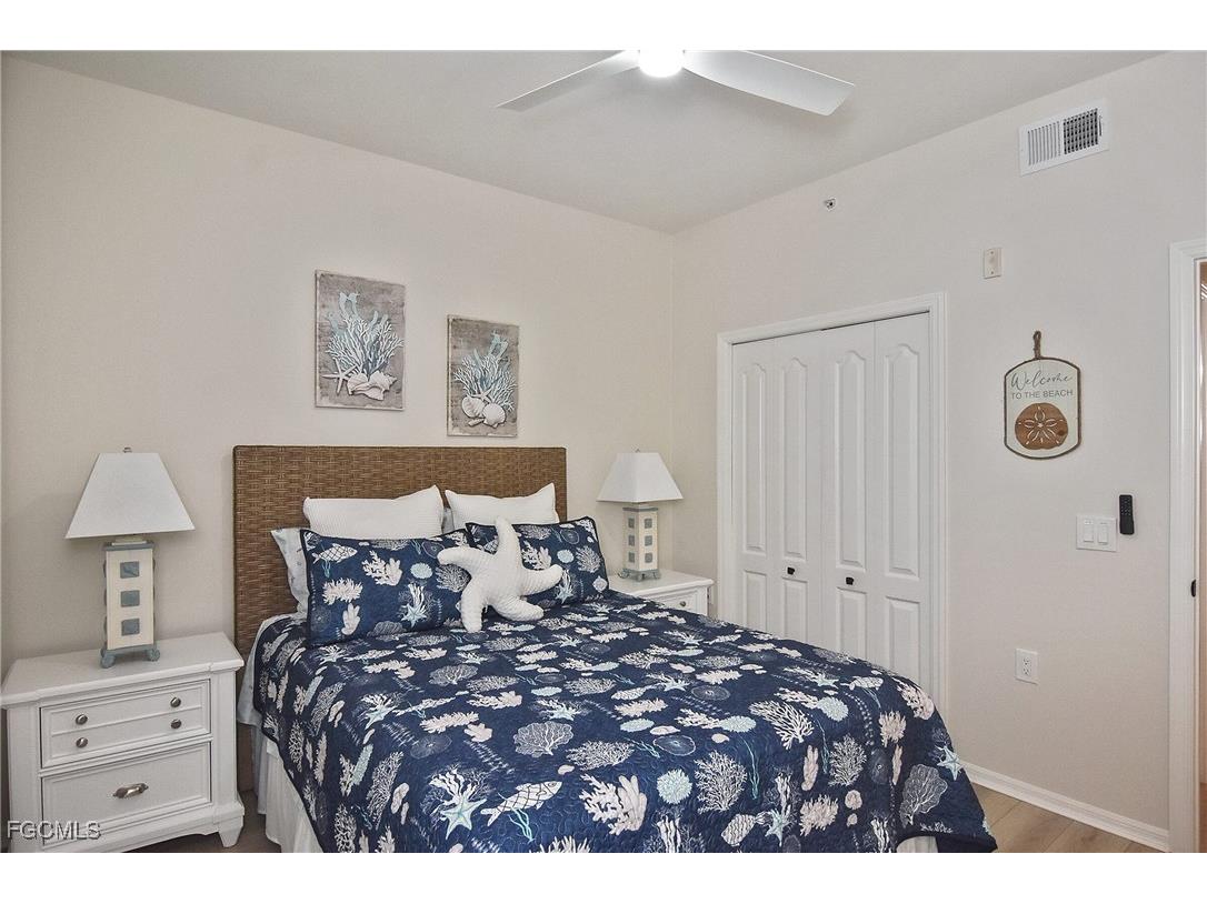 10381 Butterfly Palm Drive #915 Fort Myers FL 33966 2025024217 image26