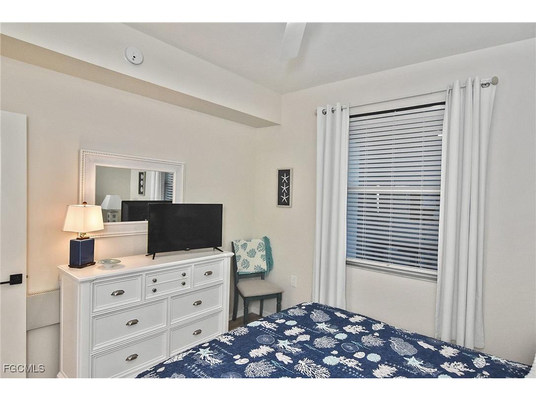 10381 Butterfly Palm Drive #915 Fort Myers FL 33966 2025024217 image27