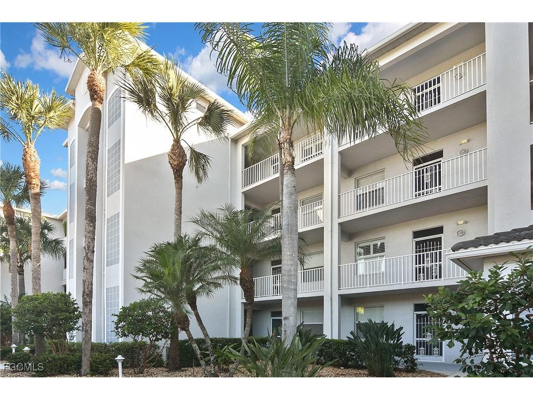 10381 Butterfly Palm Drive #915 Fort Myers FL 33966 2025024217 image40