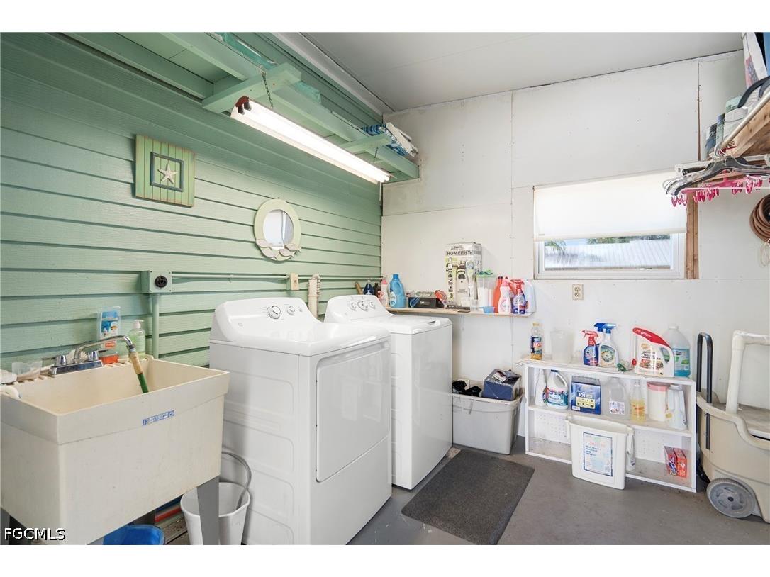 10381 Wales Loop Bonita Springs FL 34135 2026019541 image17