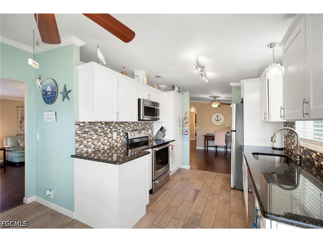 10381 Wales Loop Bonita Springs FL 34135 2026019541 image2