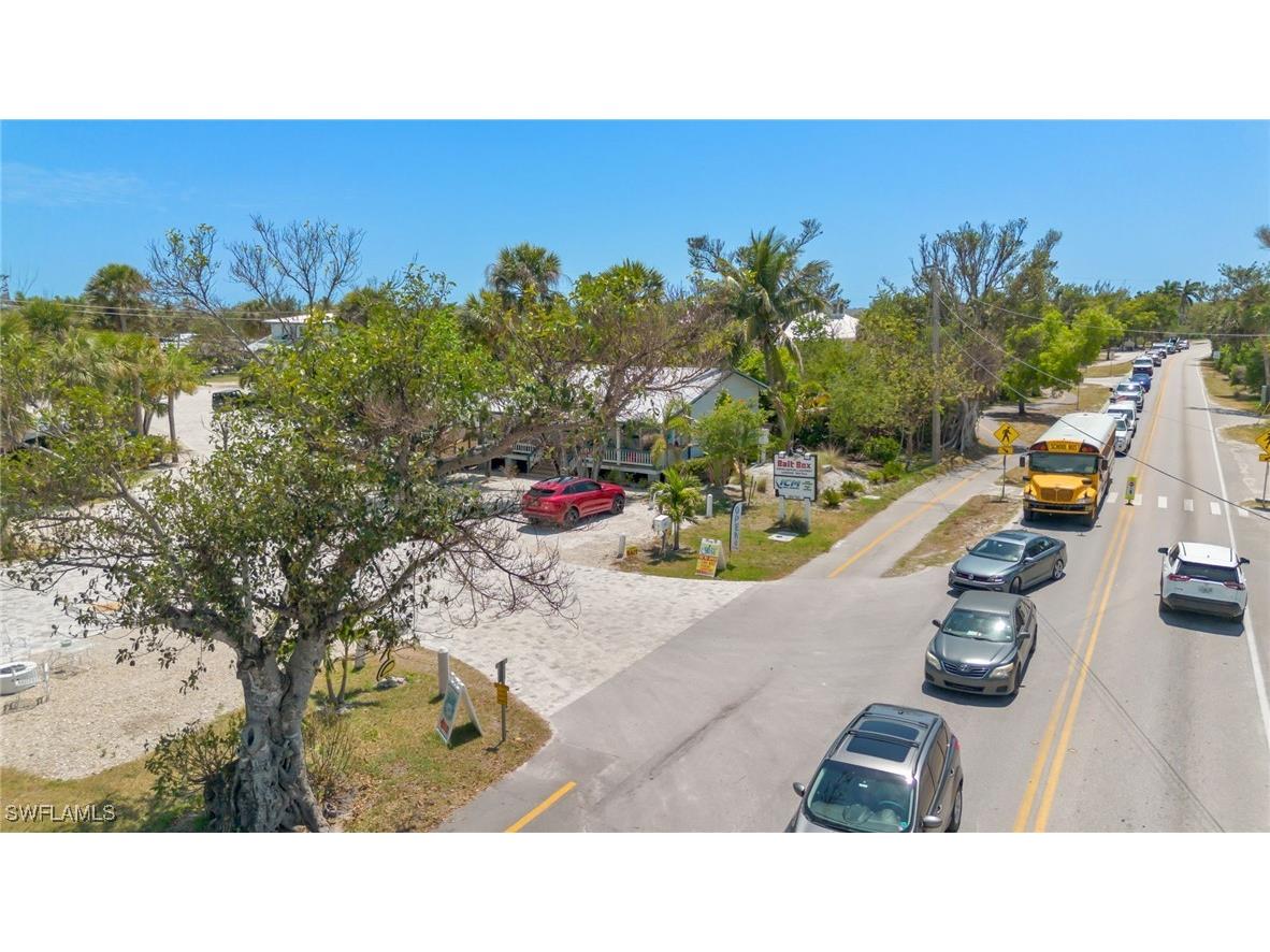 1039 & 1041 Periwinkle Way Sanibel FL 33957 225043990 image26