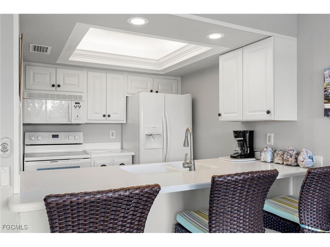 1039 Beach Road #104 Sanibel FL 33957 2025010947 image11