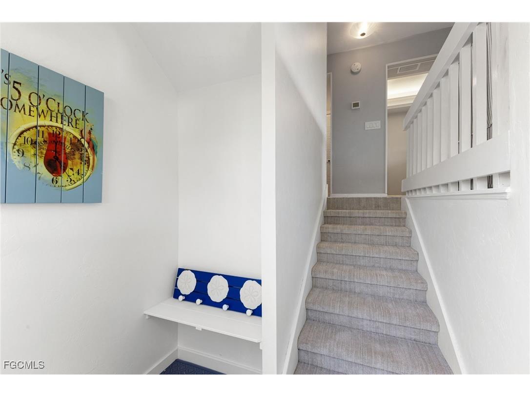 1039 Beach Road #104 Sanibel FL 33957 2025010947 image3