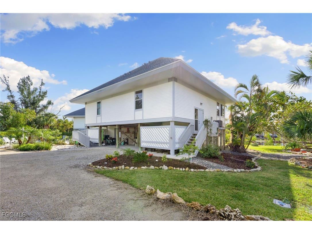 1039 Beach Road #104 Sanibel FL 33957 2025010947 image35