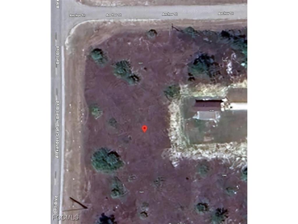 1039 Bell Boulevard S Lehigh Acres FL 33974 2025022986 image5