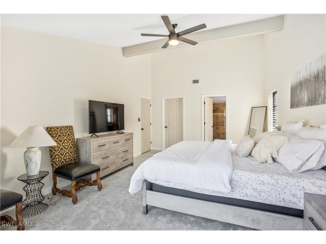 1039 Cardinal Street Naples FL 34104 224084861 image16