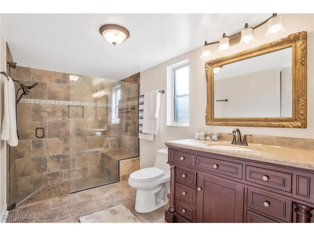 1039 Cardinal Street Naples FL 34104 224084861 image20