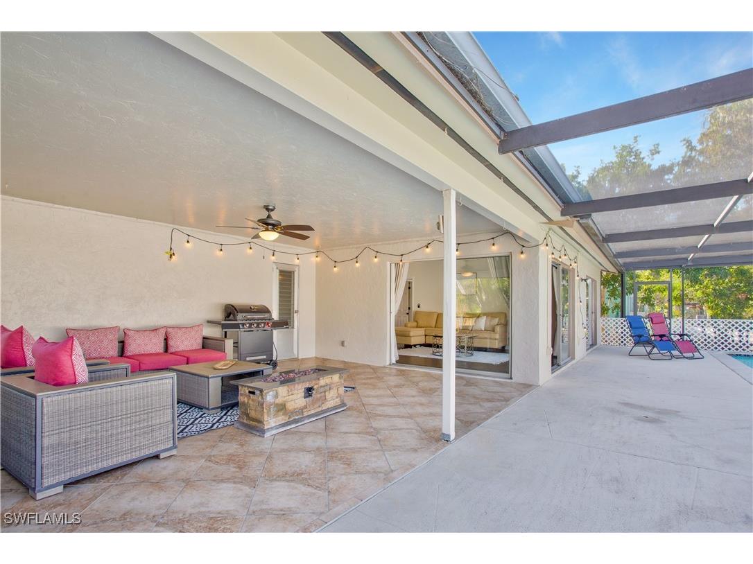 1039 Cardinal Street Naples FL 34104 224084861 image26