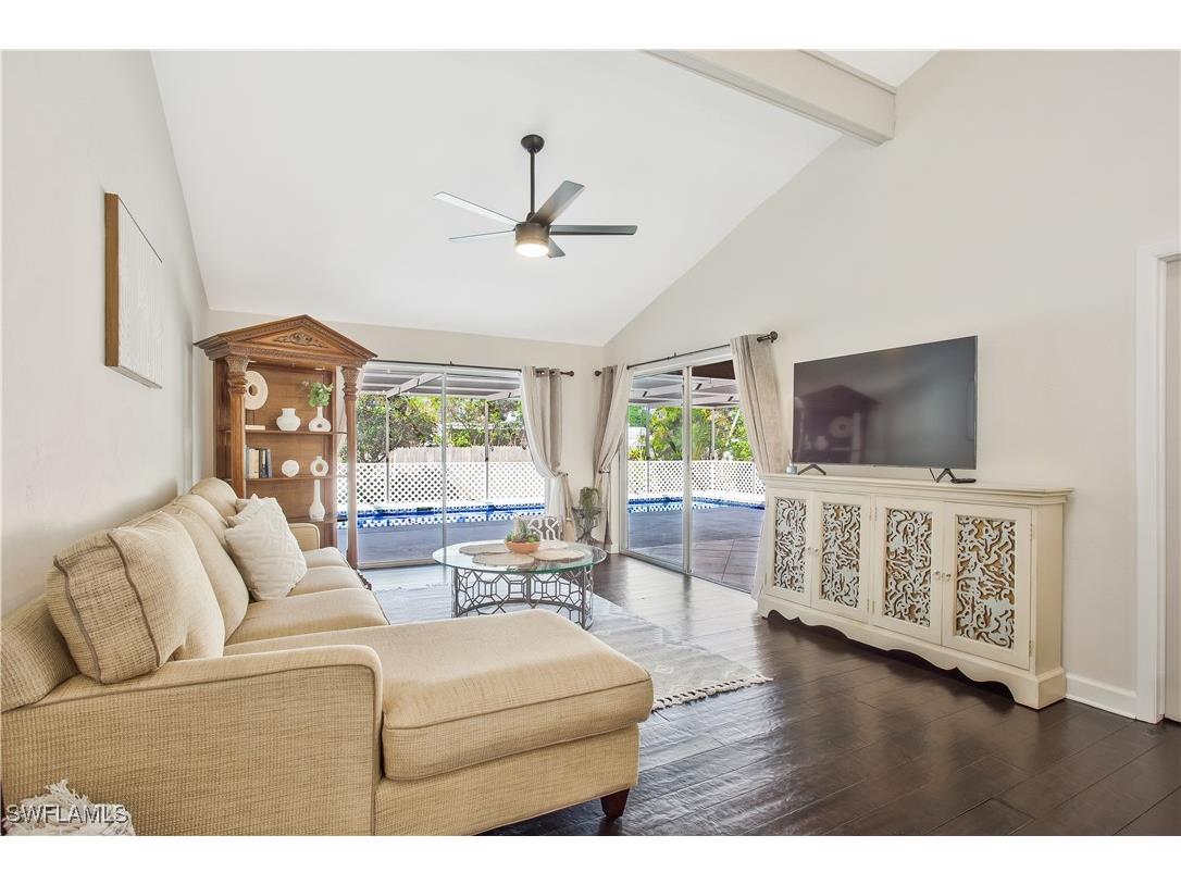 1039 Cardinal Street Naples FL 34104 224084861 image5