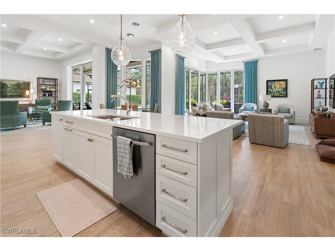 1039 Spanish Moss Trail Naples FL 34108 225083382 image1