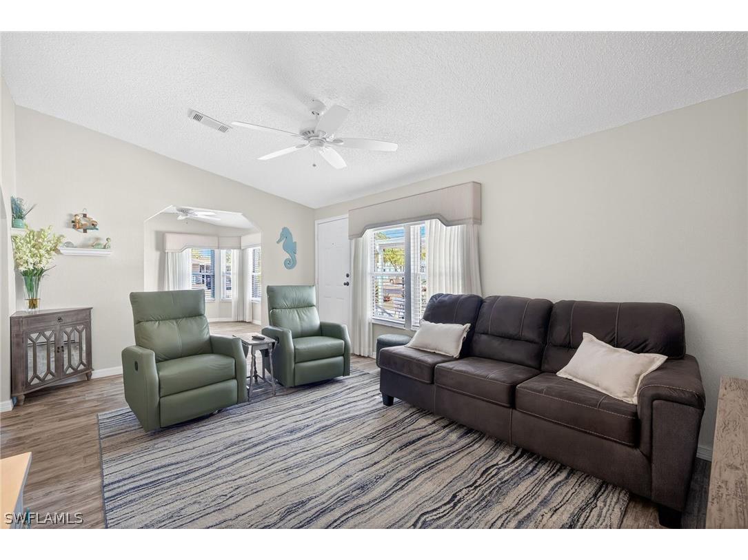 10390 Wales Loop Bonita Springs FL 34135 226008390 image3