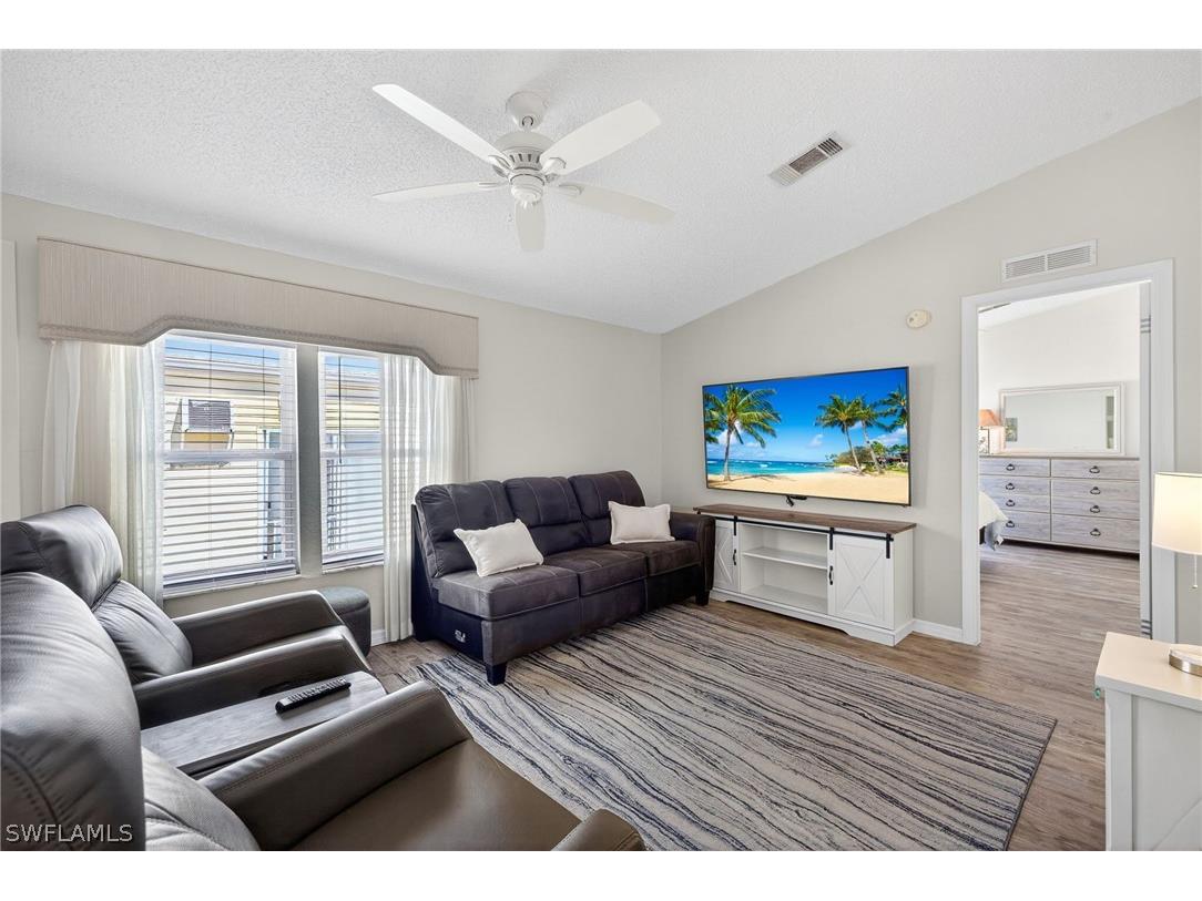 10390 Wales Loop Bonita Springs FL 34135 226008390 image4