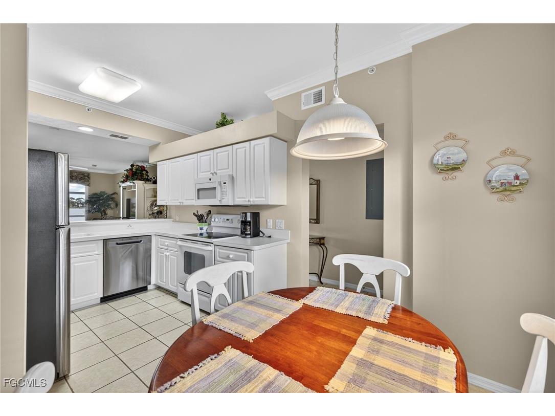 10391 Butterfly Palm Drive #1014 Fort Myers FL 33966 2025011865 image10