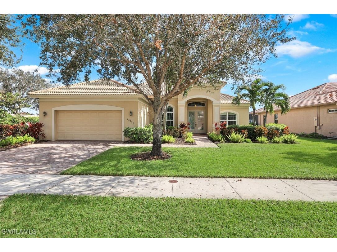 10395 Yorkstone Drive Bonita Springs FL 34135 224088365 image1