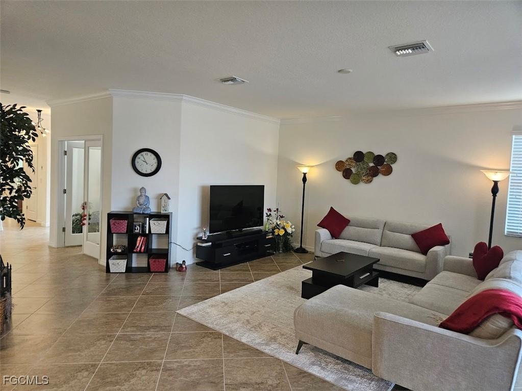 10399 Prato Drive Fort Myers FL 33913 2025019745 image3