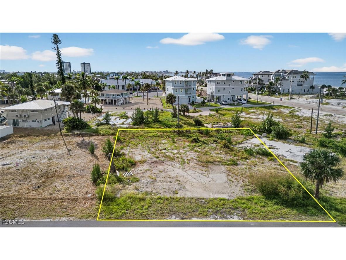 104/106 Andre Mar Drive Fort Myers Beach FL 33931 2025012184 image1