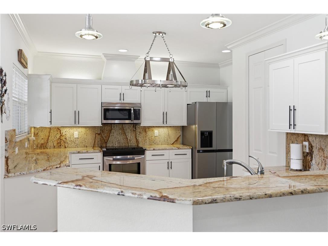 104 12th Avenue NW Naples FL 34120 226014201 image1