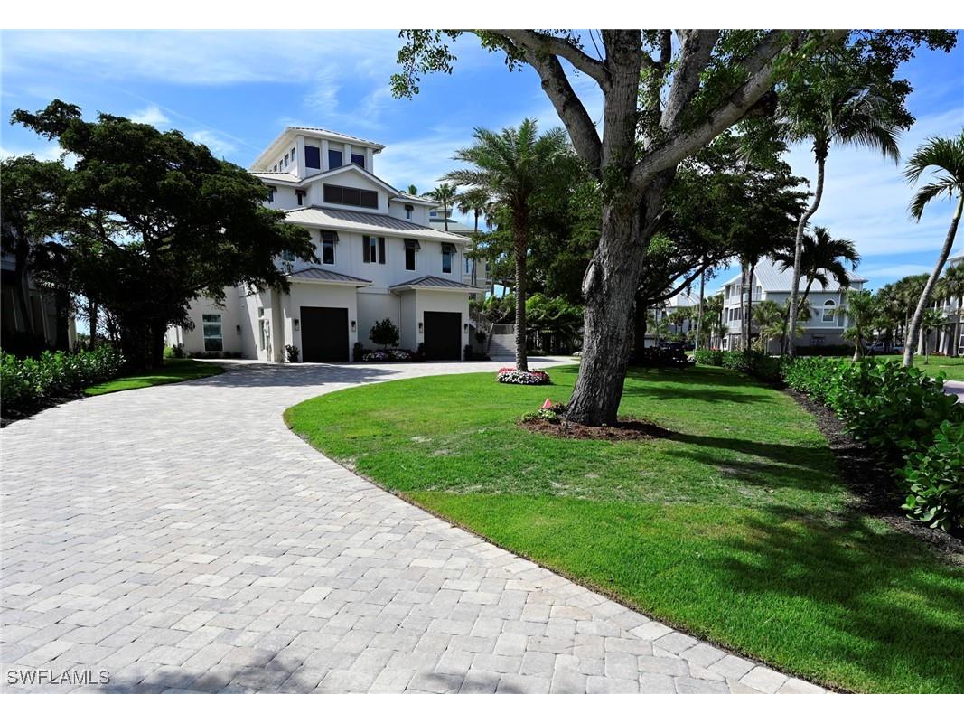 104 Anguilla Lane Bonita Springs FL 34134 225074617 image1
