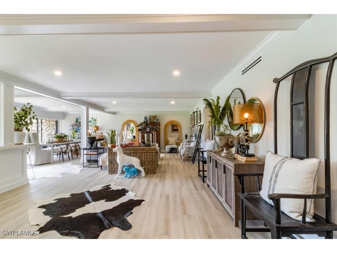 104 Clubhouse Drive #H171 Naples FL 34105 224075031 image1