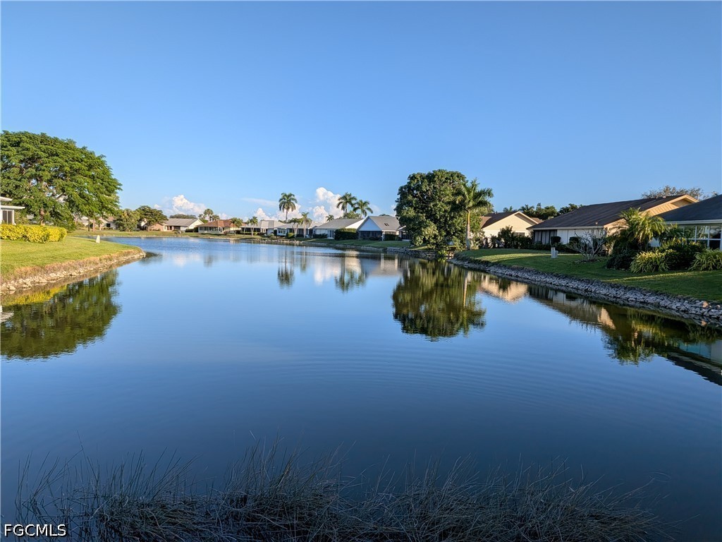 104 Fleur De Lis Lane Naples FL 34112 2026016594 image1