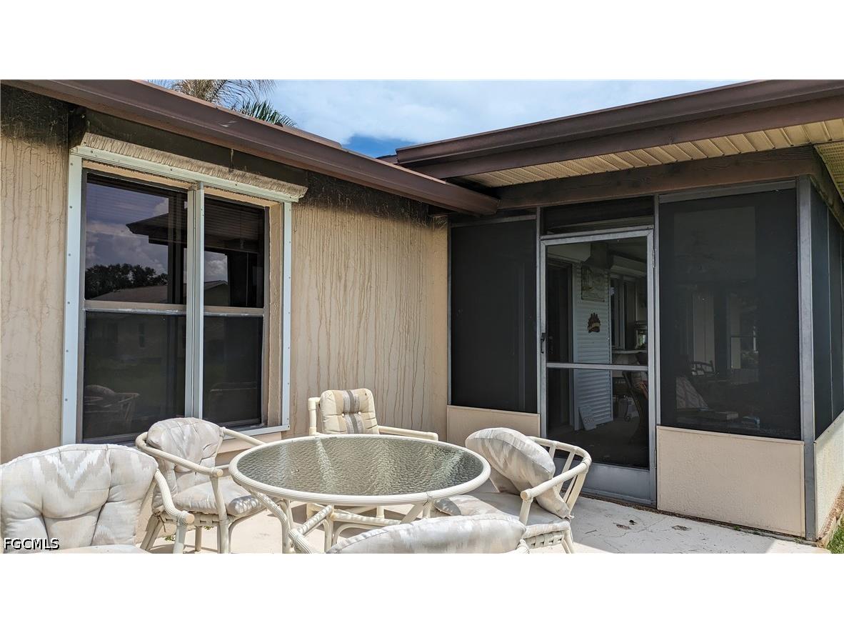 104 Fleur De Lis Lane Naples FL 34112 2026016594 image10