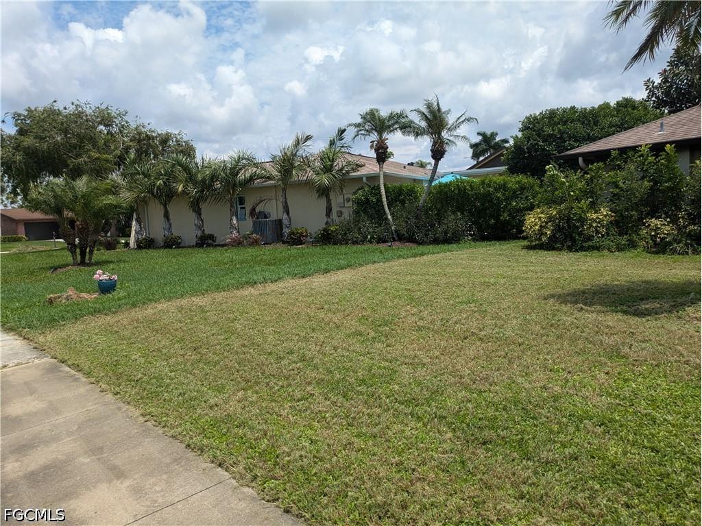 104 Fleur De Lis Lane Naples FL 34112 2026016594 image4