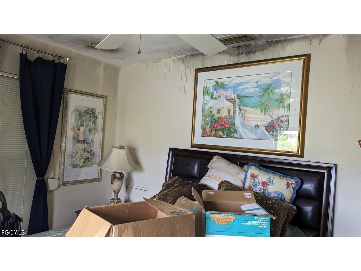 104 Fleur De Lis Lane Naples FL 34112 2026016594 image6