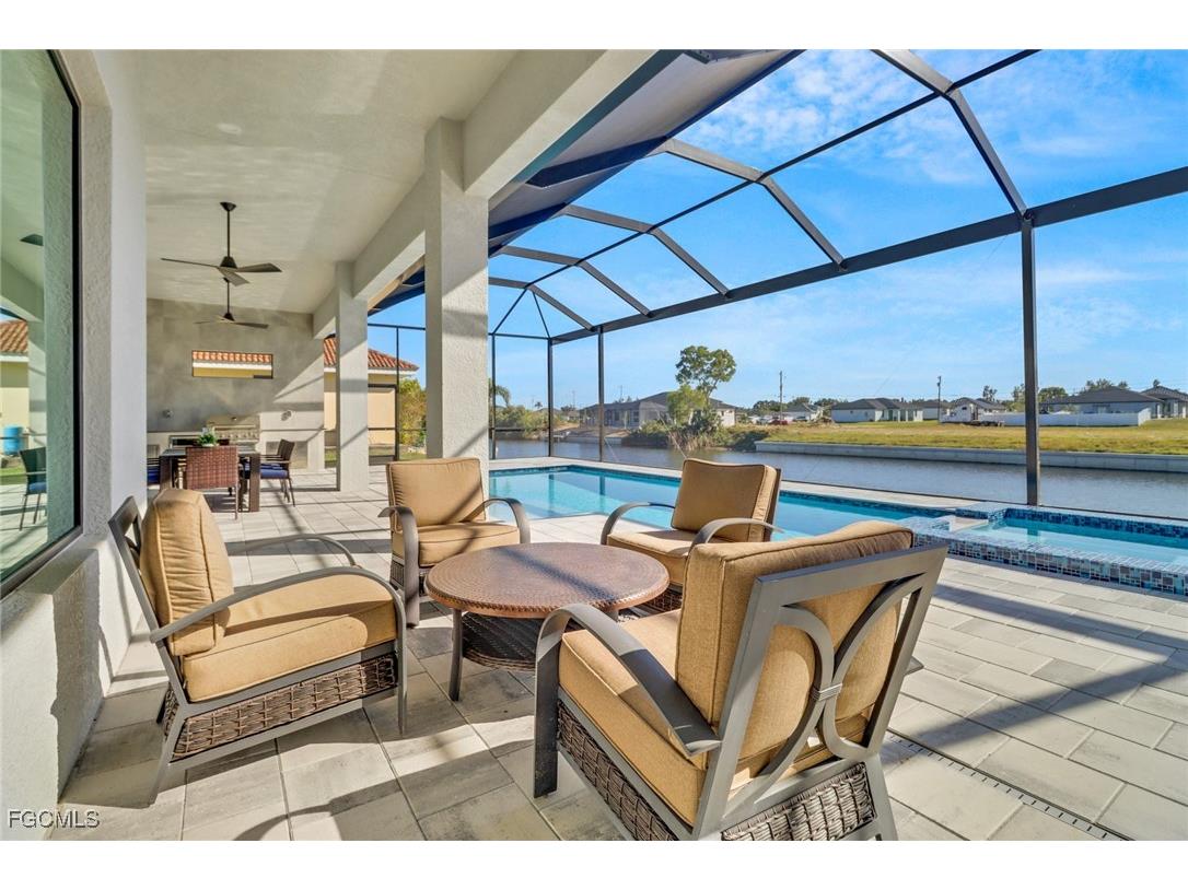 104 NE 6th Street Cape Coral FL 33909 2025000619 image34