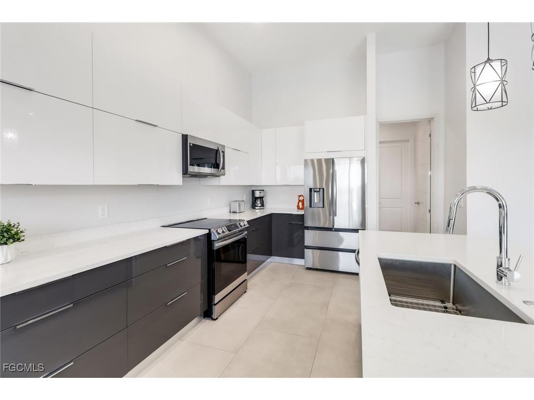 104 NE 6th Street Cape Coral FL 33909 2026002971 image19