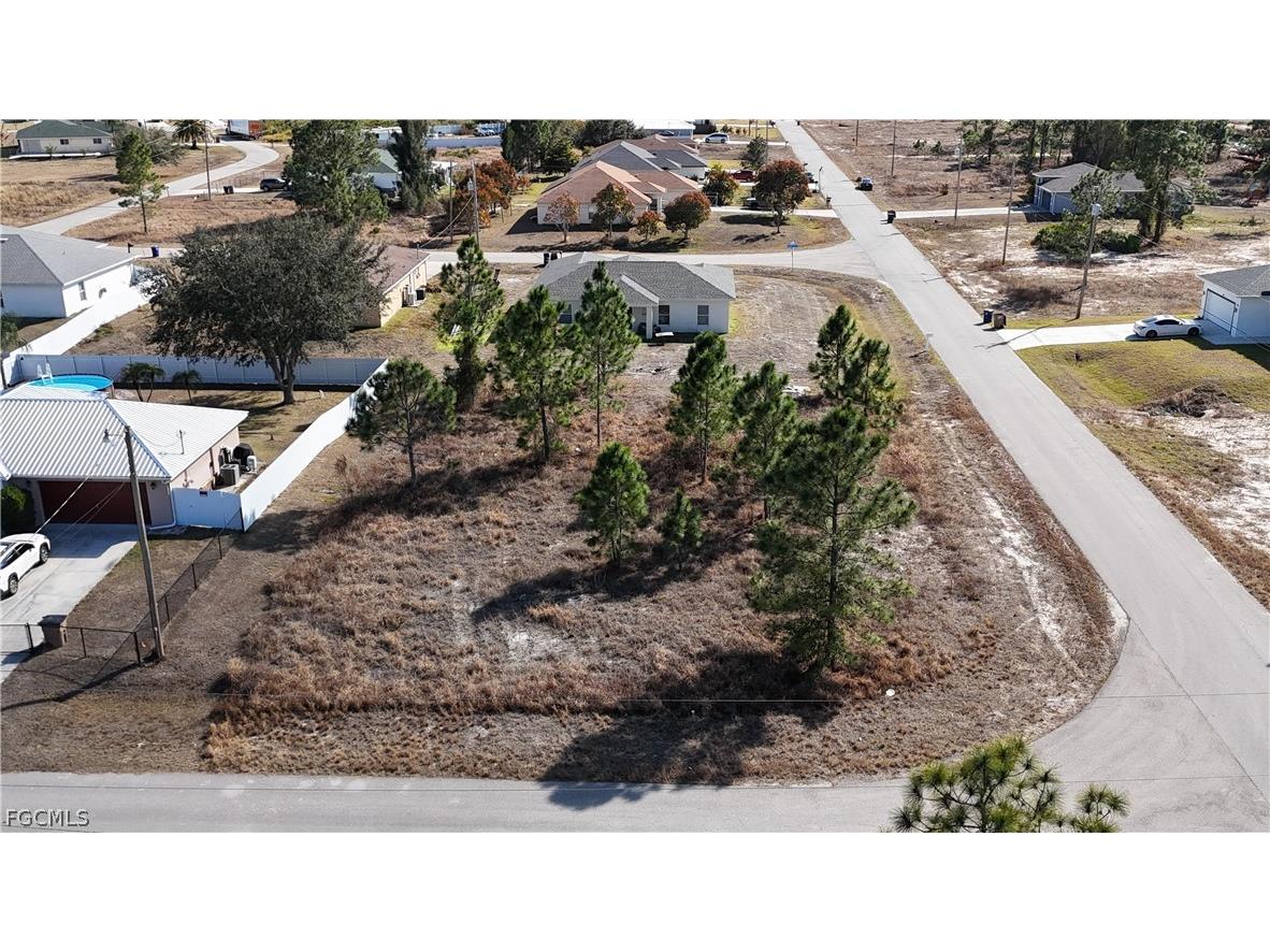 104 Pearson Street Lehigh Acres FL 33974 2026005058 image1