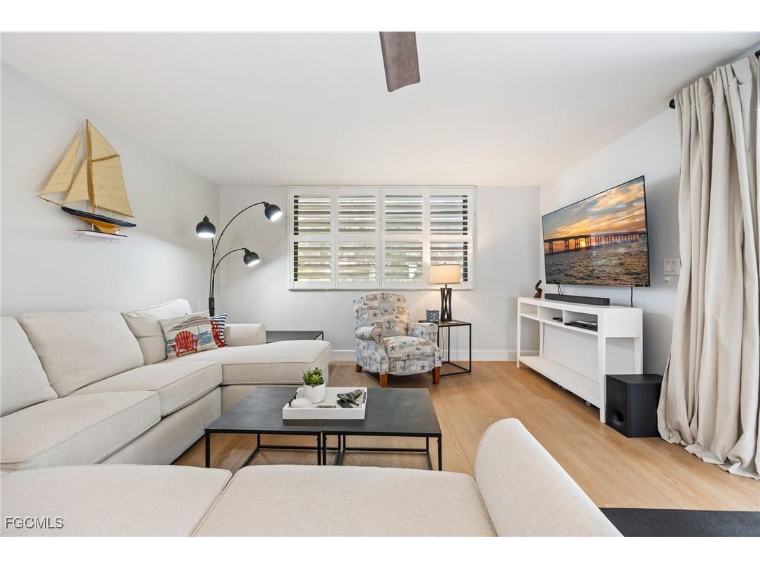 104 Pinebrook Drive Fort Myers FL 33907 2025015611 image11