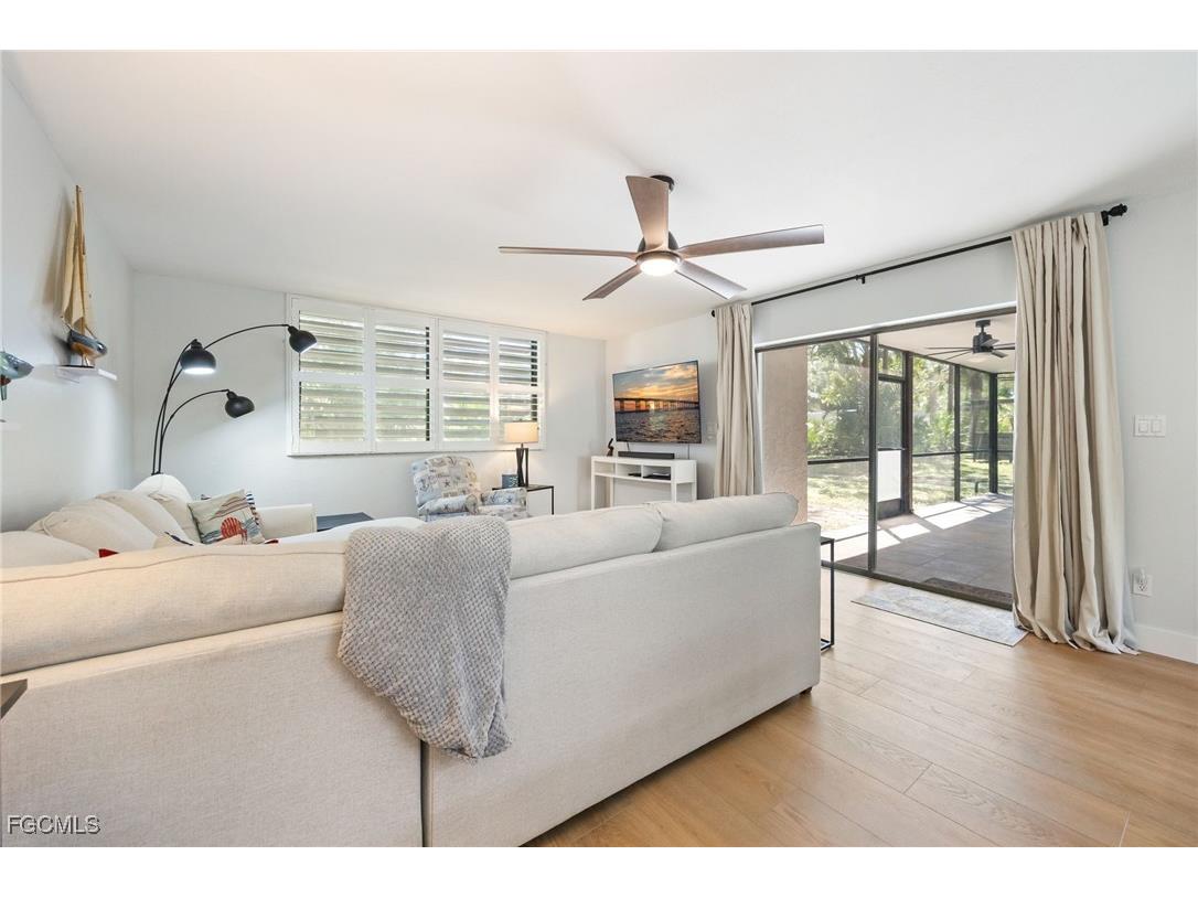 104 Pinebrook Drive Fort Myers FL 33907 2025015611 image12