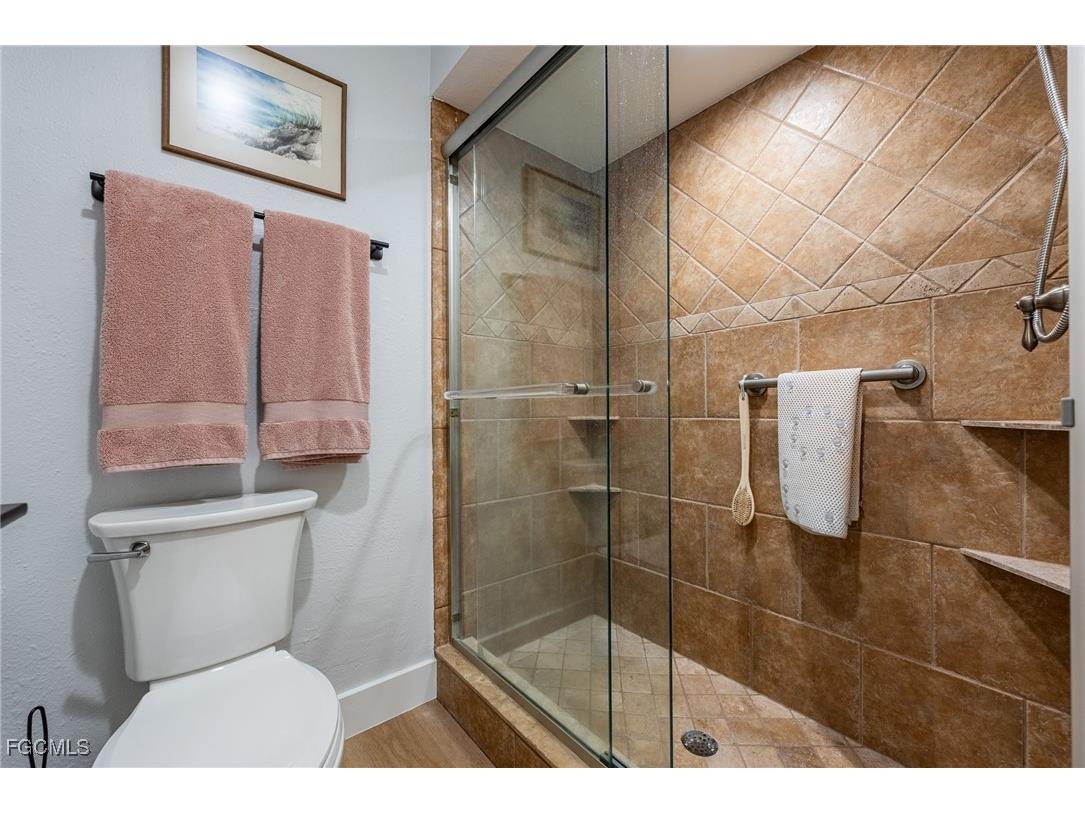 104 Pinebrook Drive Fort Myers FL 33907 2025015611 image20