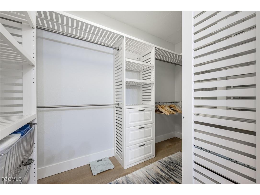 104 Pinebrook Drive Fort Myers FL 33907 2025015611 image21