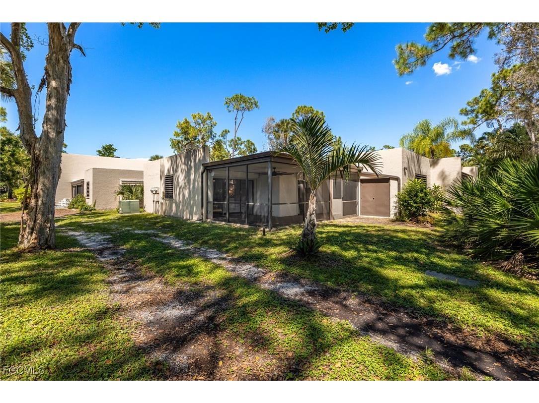 104 Pinebrook Drive Fort Myers FL 33907 2025015611 image29