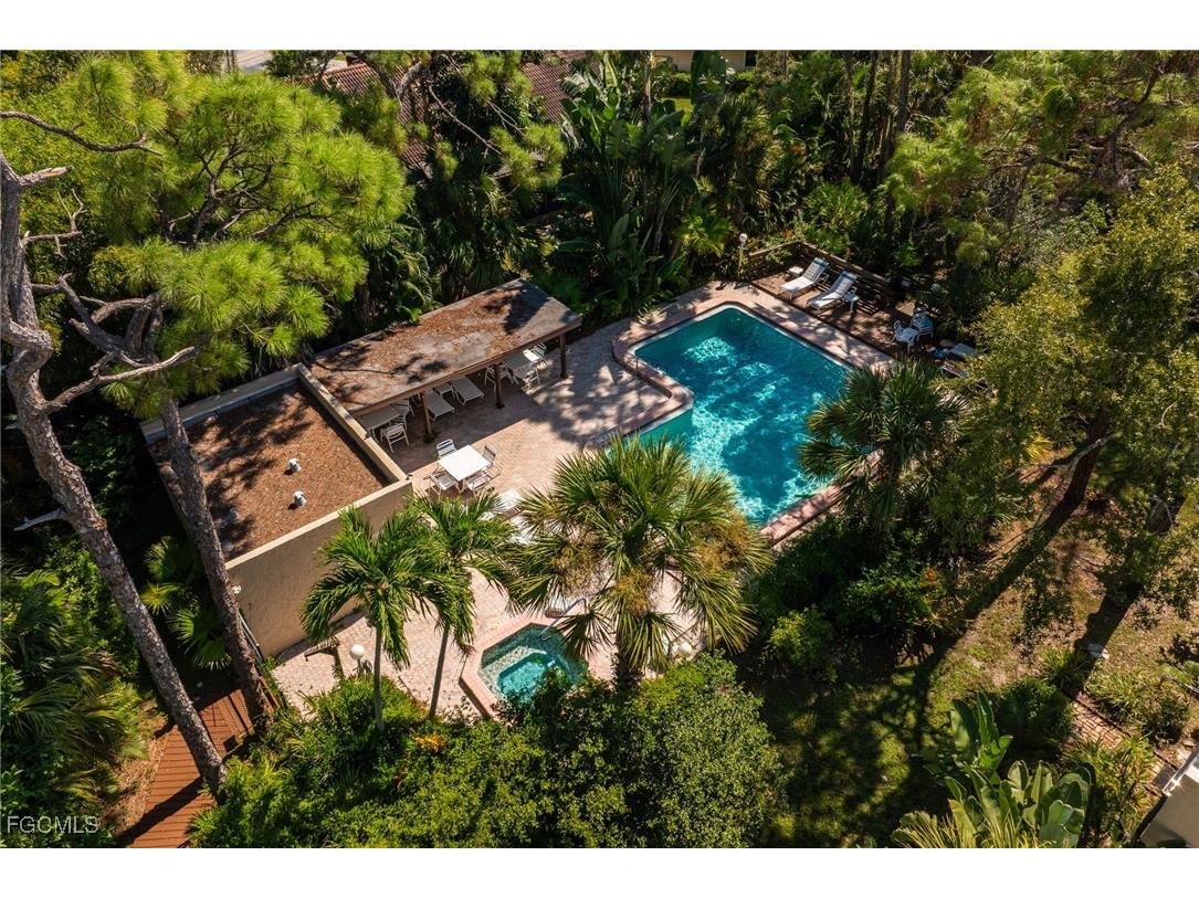 104 Pinebrook Drive Fort Myers FL 33907 2025015611 image33