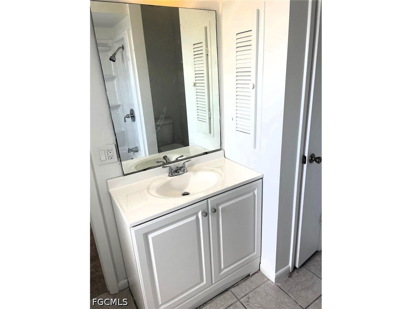 104 SE 16th Place #A Cape Coral FL 33990 2026017534 image7
