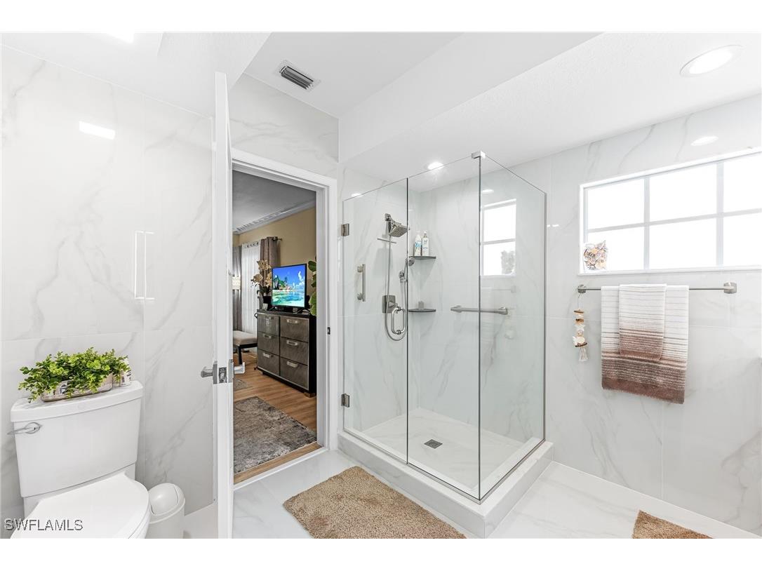 104 Siena Way #1405 Naples FL 34119 225083369 image19