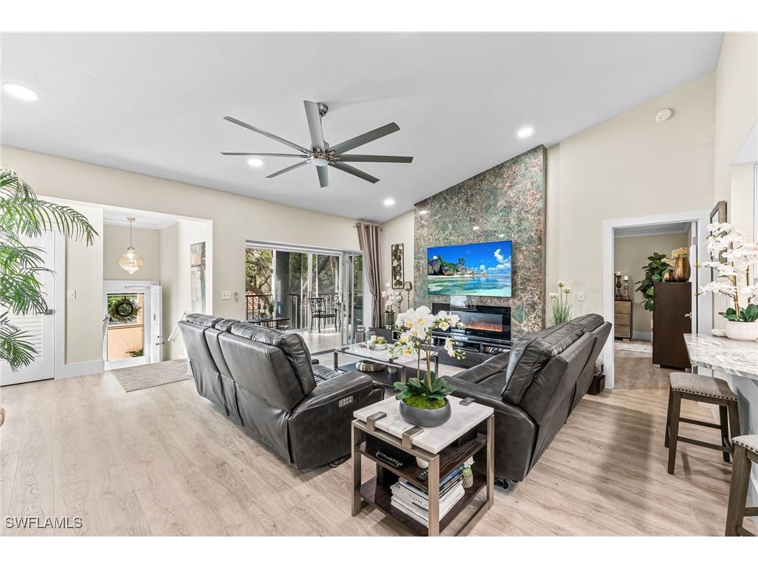 104 Siena Way #1405 Naples FL 34119 225083369 image5