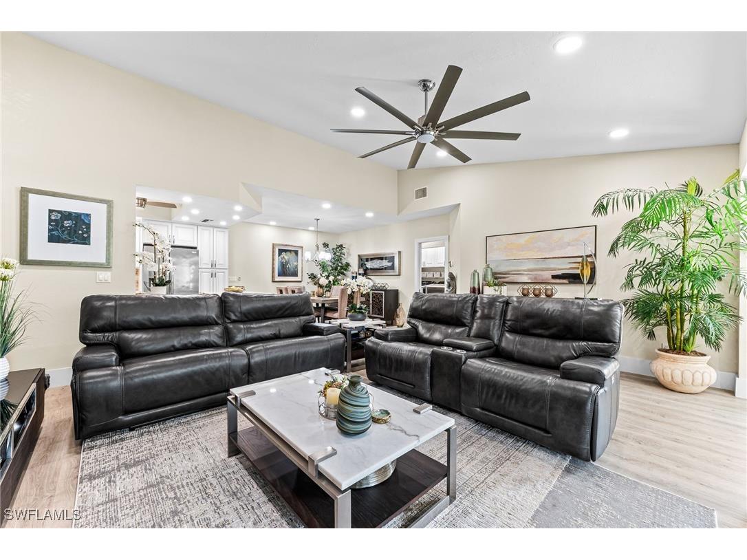 104 Siena Way #1405 Naples FL 34119 225083369 image7