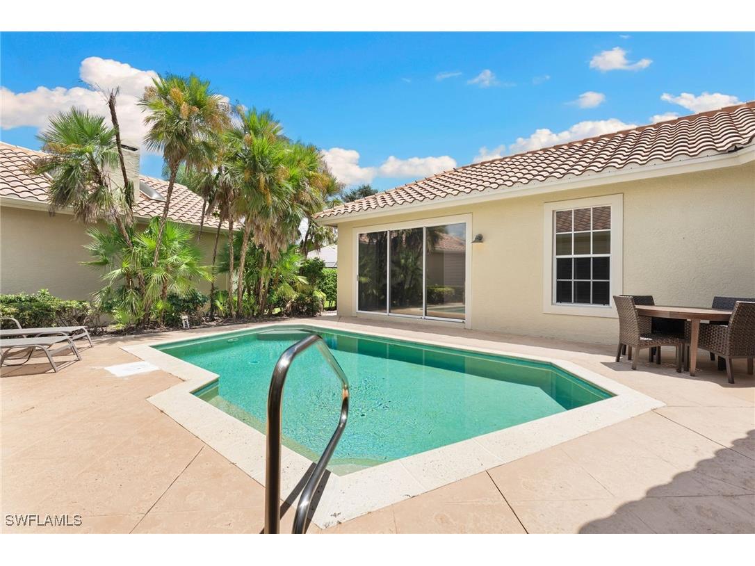 104 Via Napoli Naples FL 34105 225067508 image4