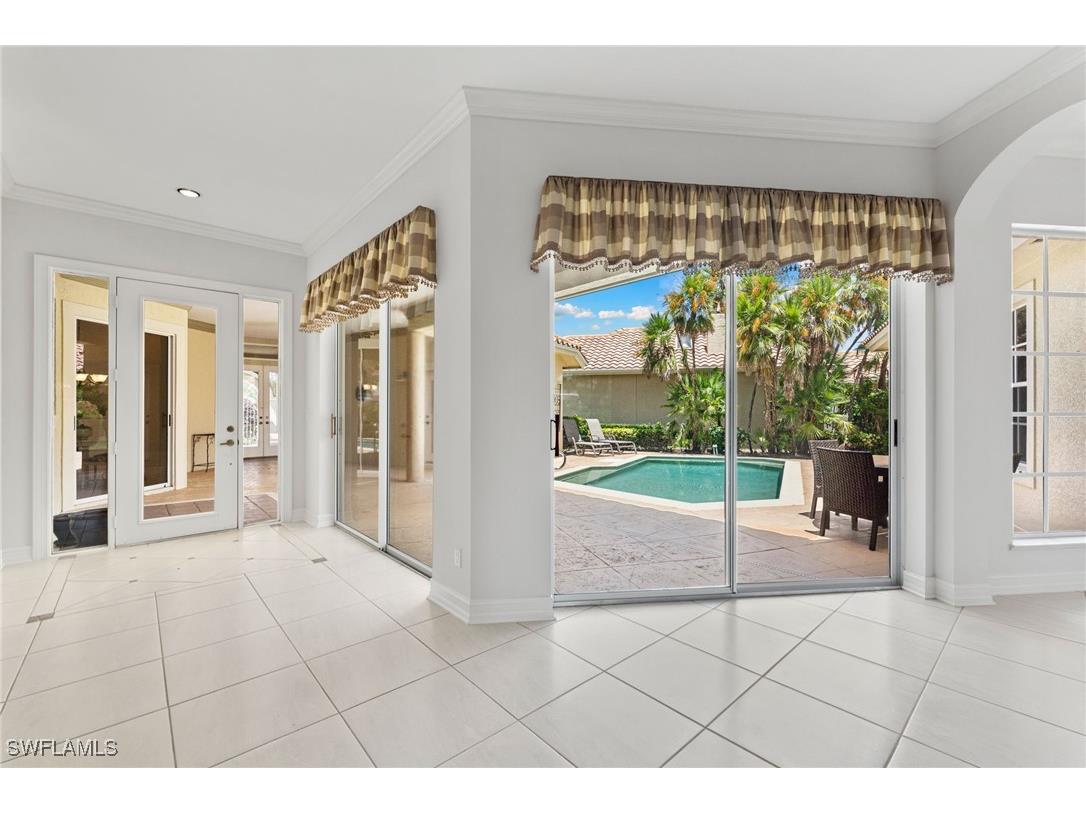 104 Via Napoli Naples FL 34105 225067508 image9