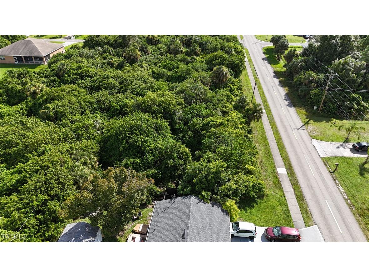 104 W 6th Street Lehigh Acres FL 33972 2025014525 image5