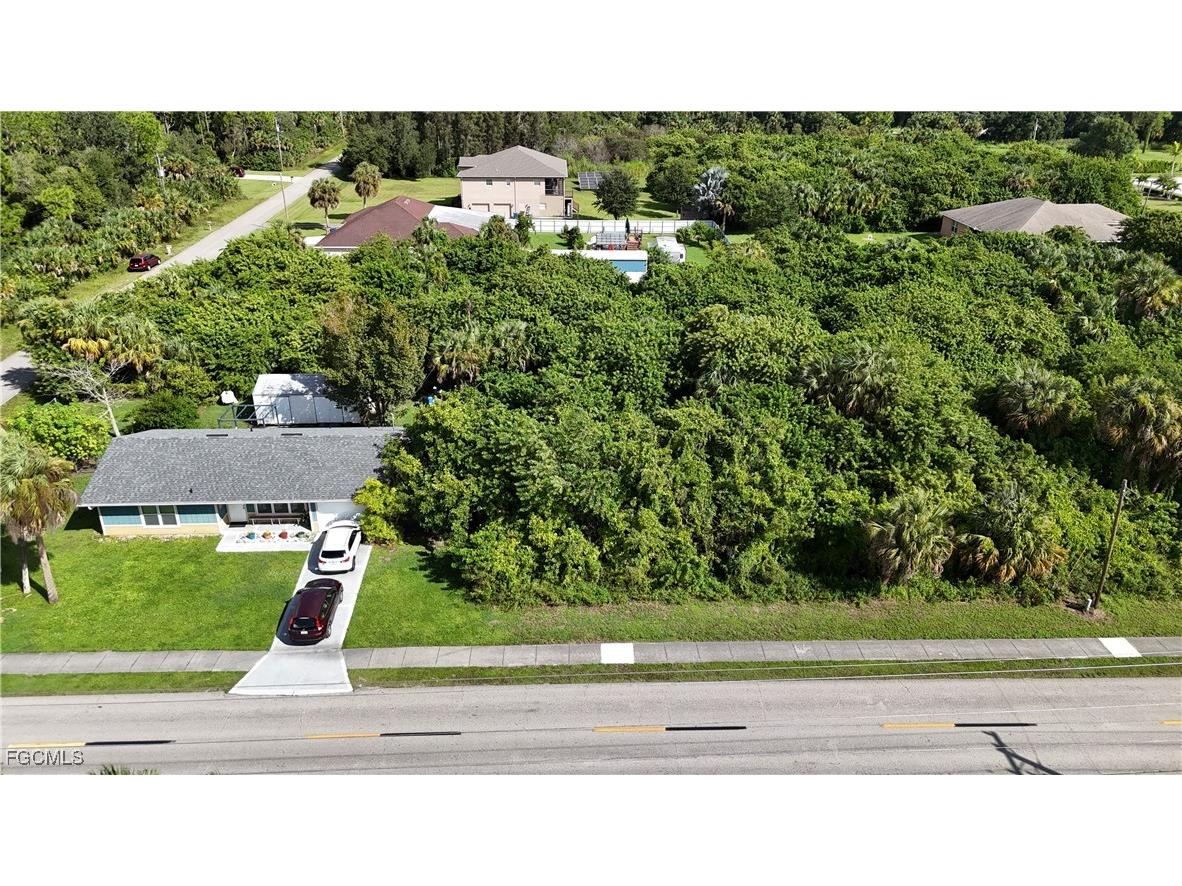 104 W 6th Street Lehigh Acres FL 33972 2026000221 image1