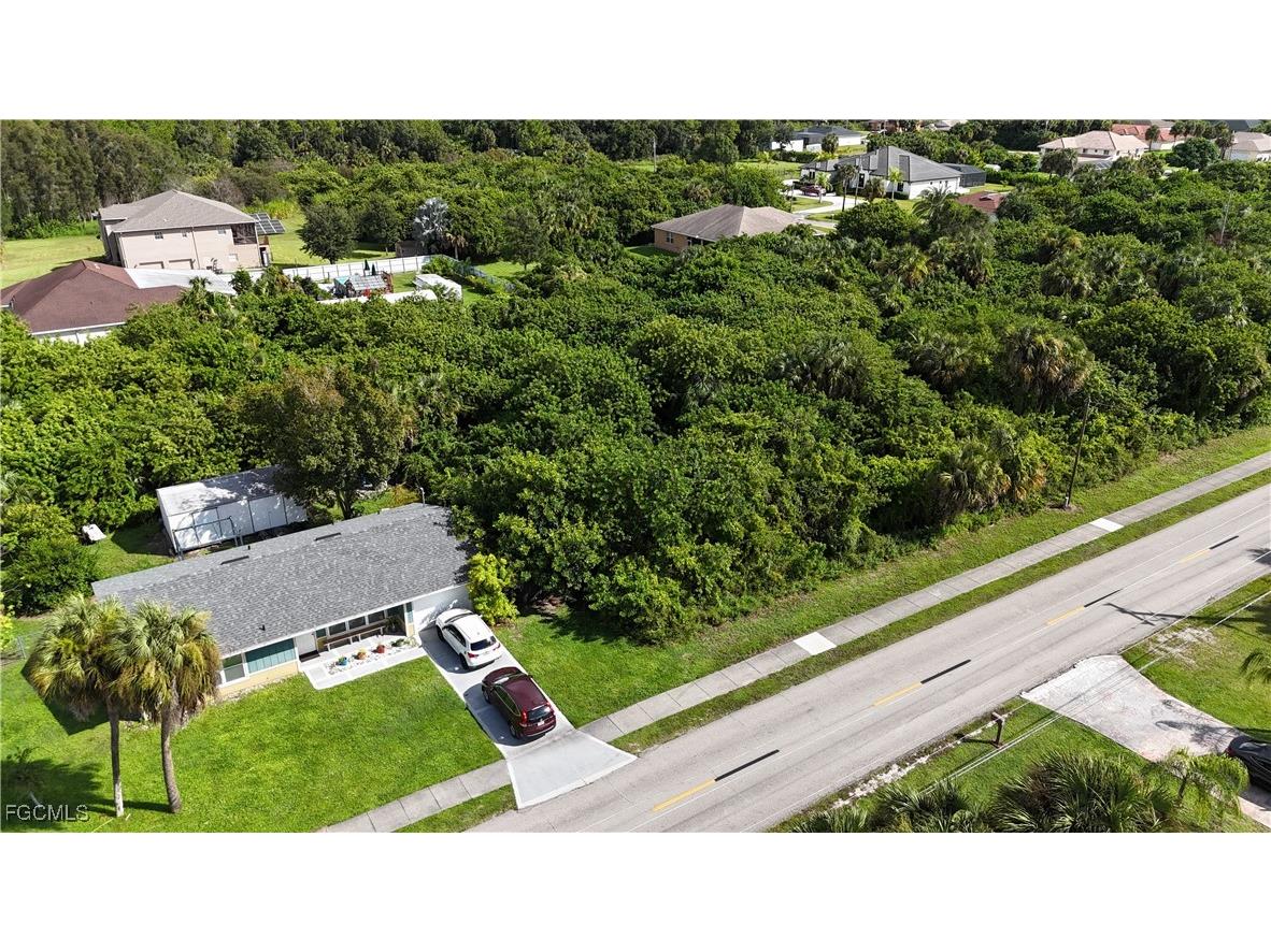 104 W 6th Street Lehigh Acres FL 33972 2026000221 image2