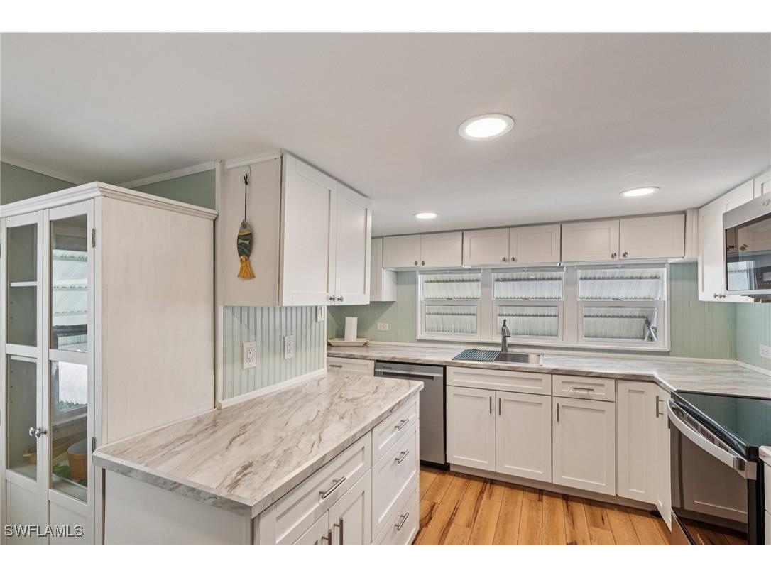 104 Willow Lane #30 Naples FL 34114 225058834 image14