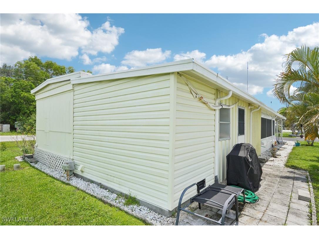 104 Willow Lane #30 Naples FL 34114 225058834 image28