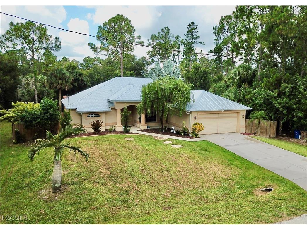 1040 Asther Street E Lehigh Acres FL 33974 2025002648 image1