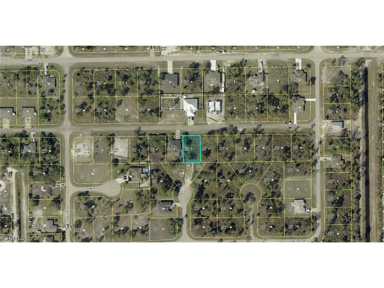 1040 Danforth Street Lehigh Acres FL 33974 2026007878 image2